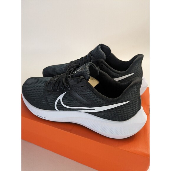 Nike Men\'s Air Zoom Pegasus 39 PRM Running Shoe, Black/Dark Smoke Grey/White, 10 main image 2
